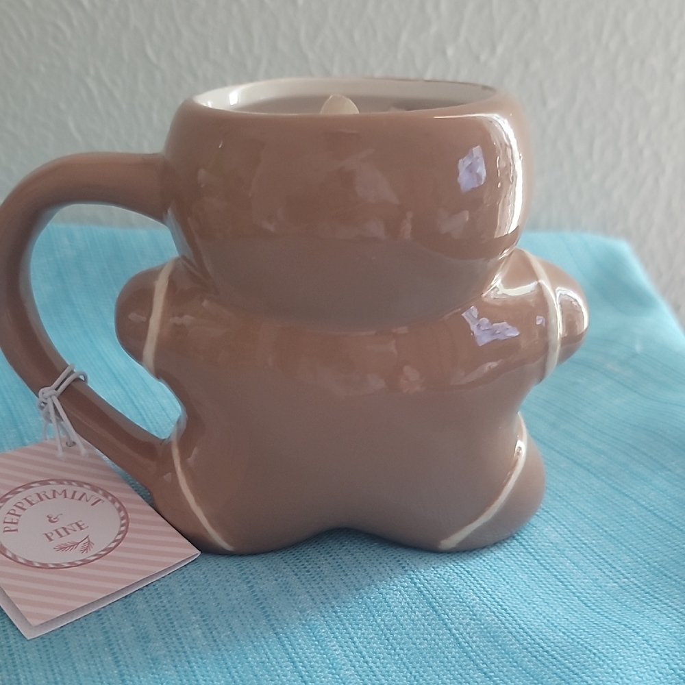 Brown Gingerbread Man Mug - Picture 2 of 2